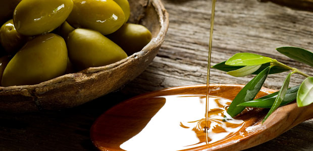 Bust Out the Olive Oil: May is Mediterranean Diet Month!