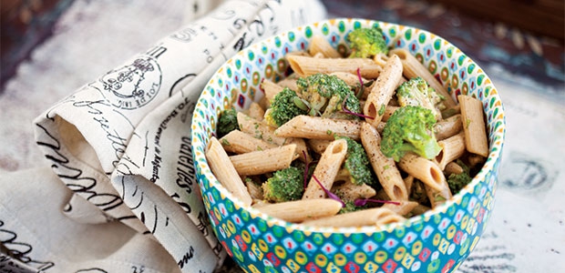 Meatless Monday: Coconutty Almond and Broccoli Pasta