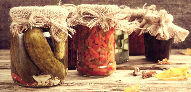 Kitchen Corner: Mason Jars