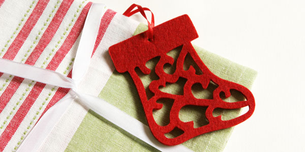 Choose eco-friendly wrapping paper options