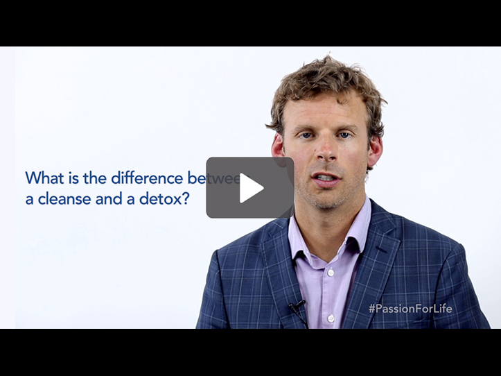 What is the Difference Between a Cleanse and a Detox? Will I Lose Weight Fast?