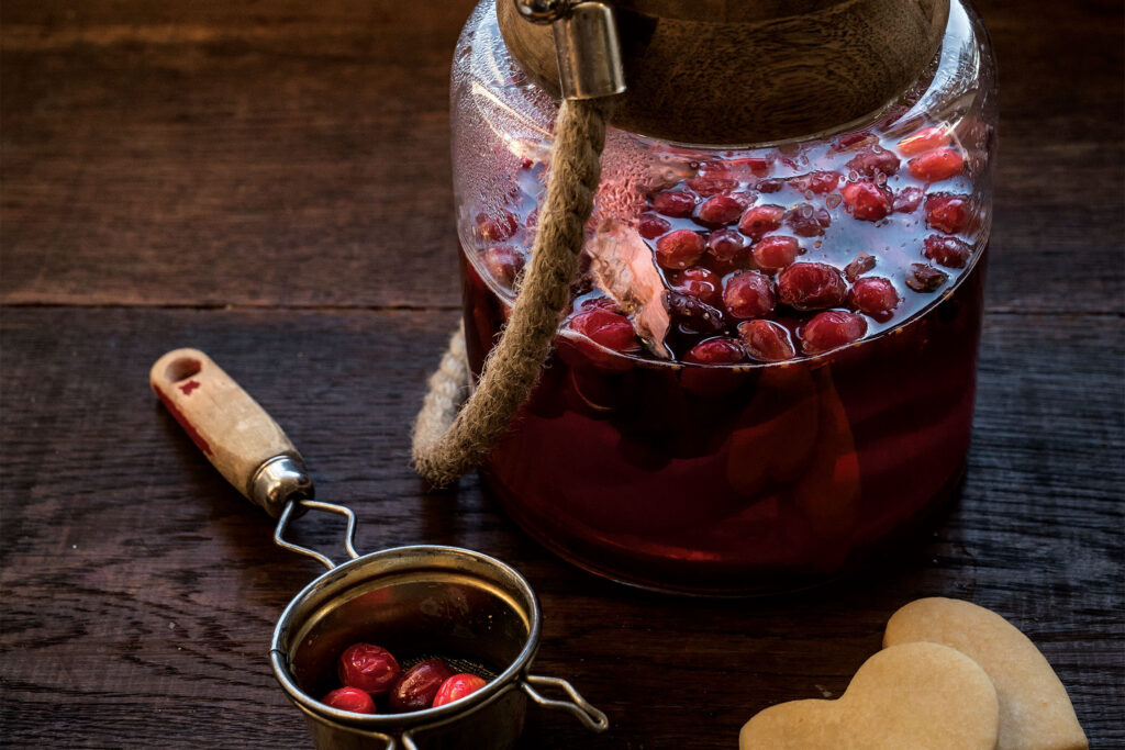 Mulled Cranberry Apple Rooibos Tea