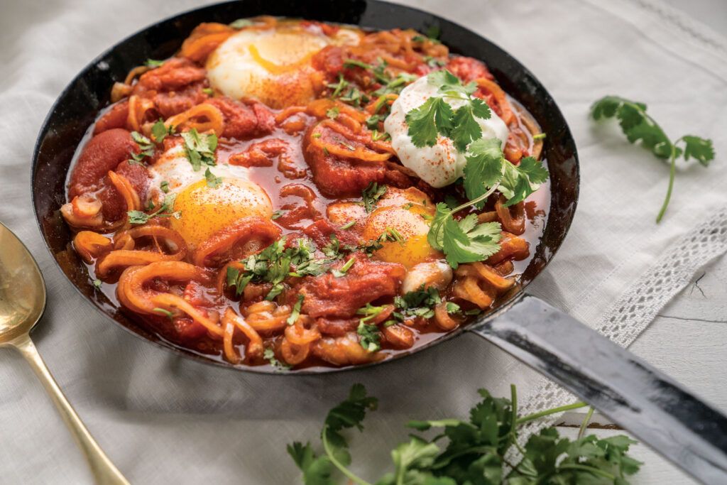 Roasted Tomato and Onion Shakshuka