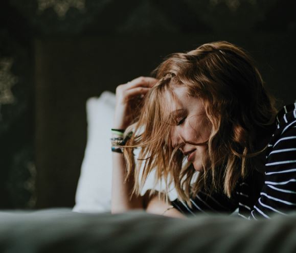 a Woman’s Natural Guide to Pain-Free Periods