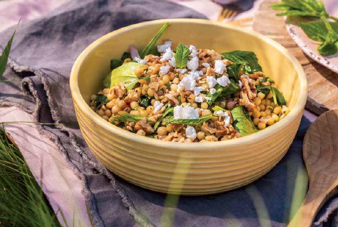 Middle Eastern Couscous and Spinach Salad