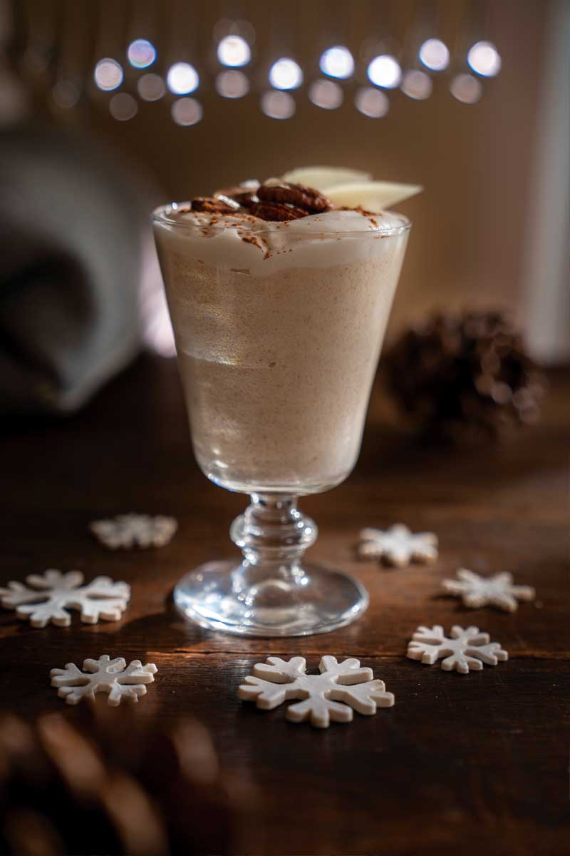 Pear Mousse with Cinnamon and Pecan Praline