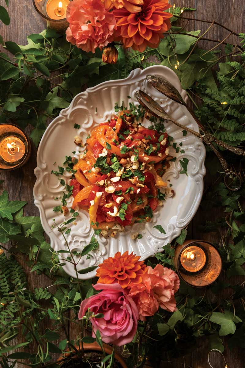 Roasted red pepper salad with hazelnuts
