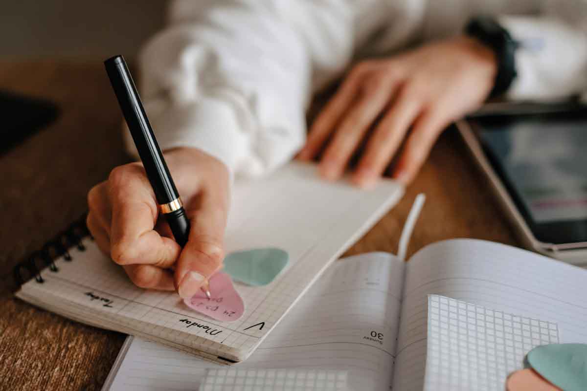 Unpacking urgency culture